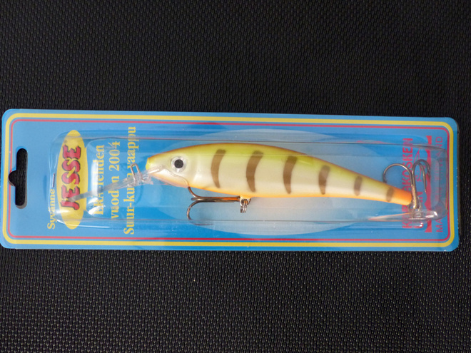 JESSE SYVÄNNE 14cm Väri: 102