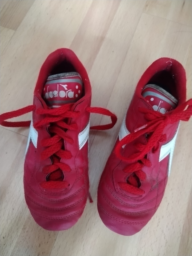 DIADORA  jalkapallokengät 34-koko