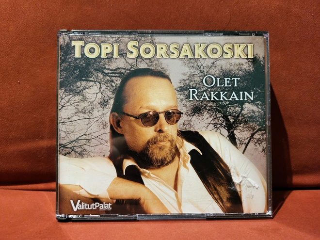 Topi Sorsakoski – Olet Rakkain (3xCD)
