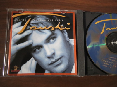 Tauski: Suuria Rakkaustarinoita CD