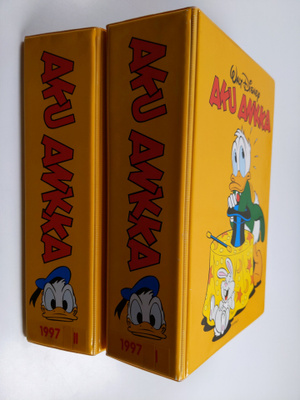 Walt Disney : Aku Ankka vuosikerta 1997 (1-52 kahdessa ka...