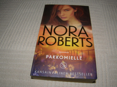 Nora Robets Pakkomielle -pok