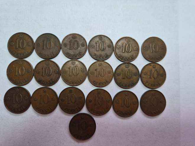 Suomi	eri vuosia	 10 	penniä  (14291)