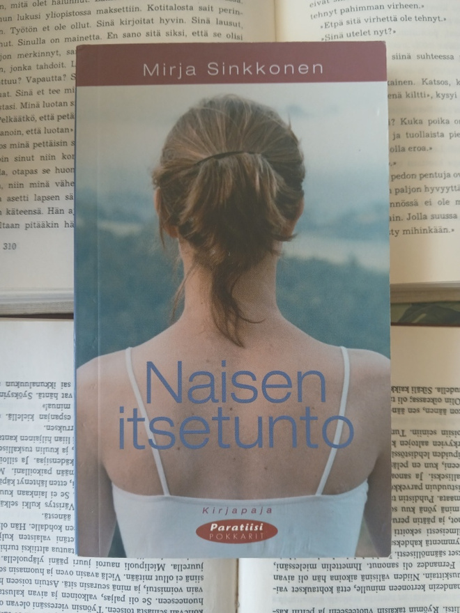 Mirja Sinkkonen - Naisen itsetunto (pokkari)