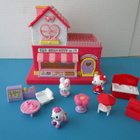 Vintage Hello Kitty talo + tarvikkeet - pikkukuva 1