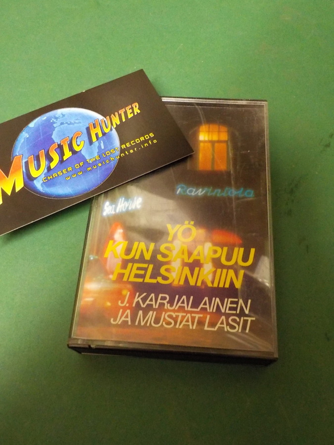 J. KARJALAINEN - YÖ KUN SAAPUU HELSINKIIN C-KASETTI