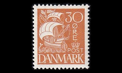 Tanska 171 ** Laiva tasainen tausta 30 öre oranssinkeltaine