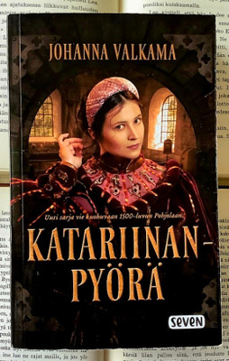 Johanna Valkama - Katariinanpyörä (pokkari)