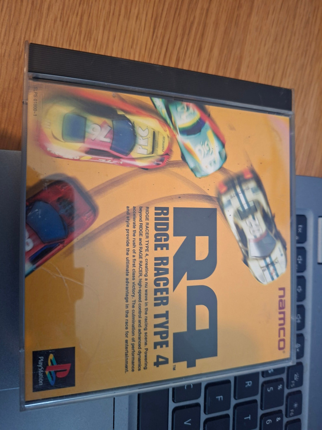 PS1 Ridge Racer Type 4 CIB japaniversio