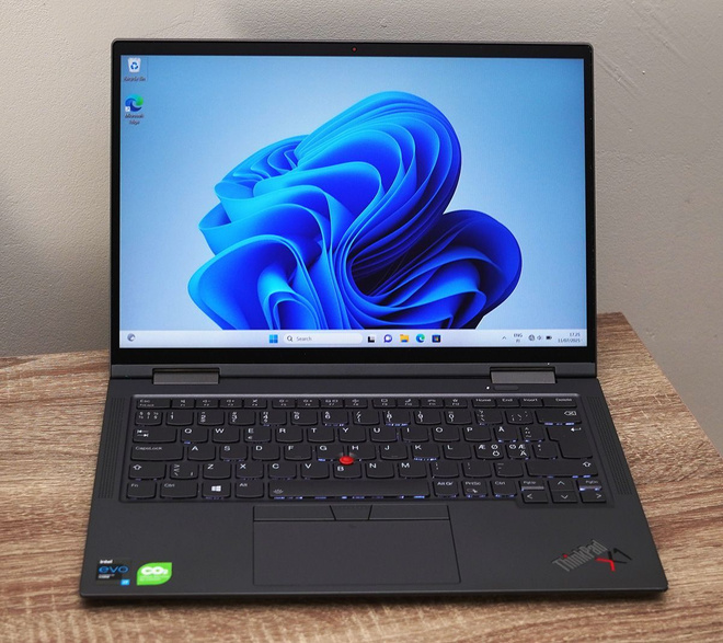 Lenovo Thinkpad X1 Yoga LIPPULAIVAMALLI + Office 2024 Pro