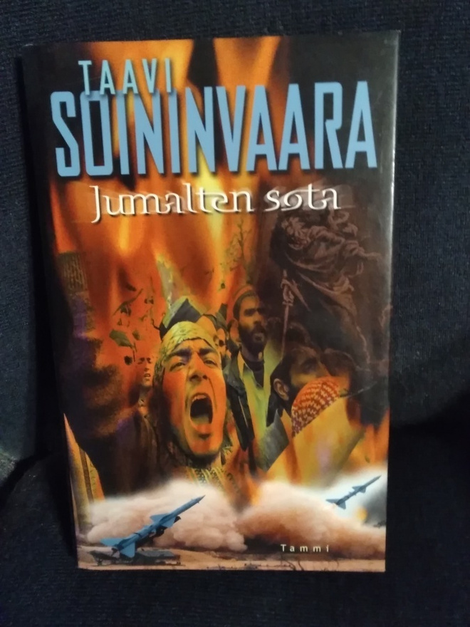Taavi Soininvaara: Jumalten sota