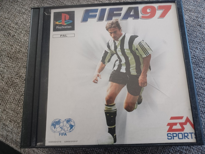 PS1 - FIFA 97 (CIB) SyyS ALE!
