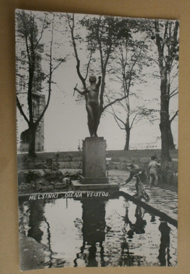 Helsinki, Kolmikulma, Diana-veistos, lapsia, vkpk, p. 1953