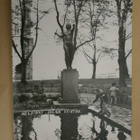 Helsinki, Kolmikulma, Diana-veistos, lapsia, vkpk, p. 1953 - pikkukuva 1