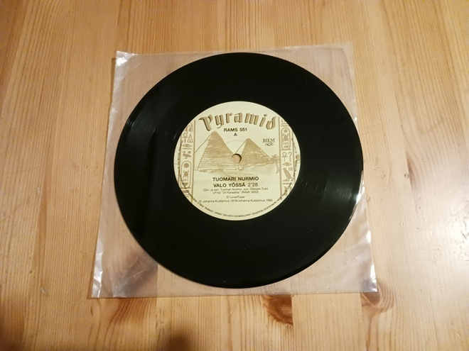 Tuomari Nurmio – Valo Yössä 7" orig 1990