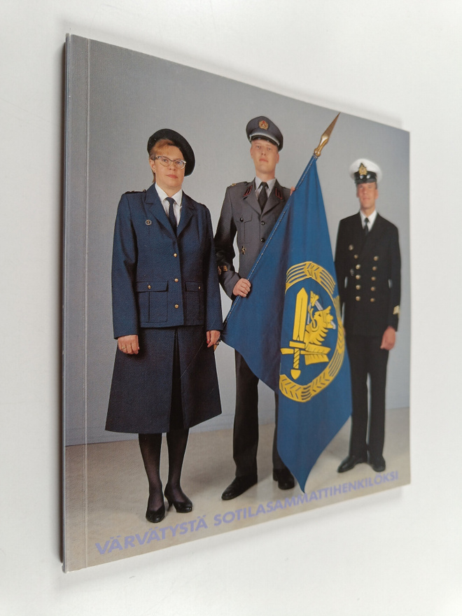 Värvätystä sotilasammattihenkilöksi : sotilasammattiliitt...