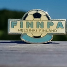 Kuuluisa 90 Luvun Finnpa Futismerkki. Halkaisija - 28 mm. - pikkukuva 1