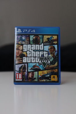 Grand Theft Auto V (GTA 5) (PS4)