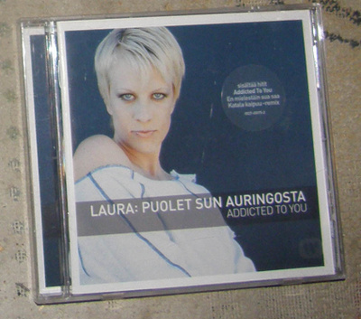 Laura - Puolet sun auringosta - CD