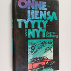 Aarno Kellberg : Onnehensa tyytynyt - pikkukuva 1