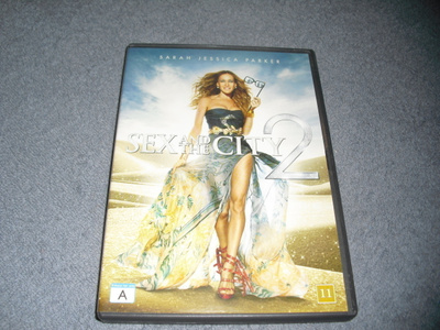 SINKKUELÄMÄÄ 2 (Sarah Jessica Parker)***