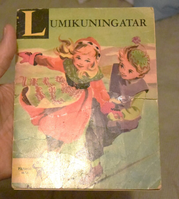 H.C. Andersen Lumikuningatar Lastenkirja Kuvitettu -50-luku