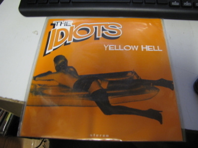 THE IDIOTS - ITS KILLING ME / SOAP OPERA EX-/EX- 7"