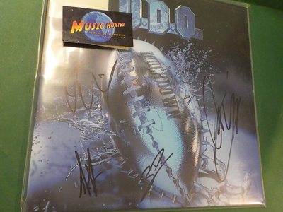 U.D.O. TOUCHDOWN M/M 2LP NELJÄLLÄ NIMMARILLA