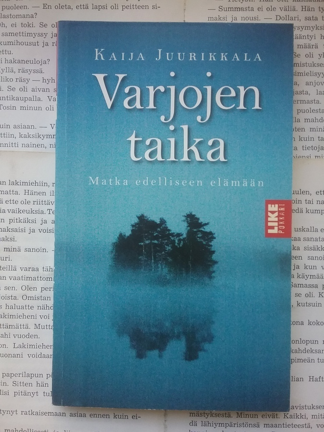 Kaija Juurikkala - Varjojen taika (pokkari)