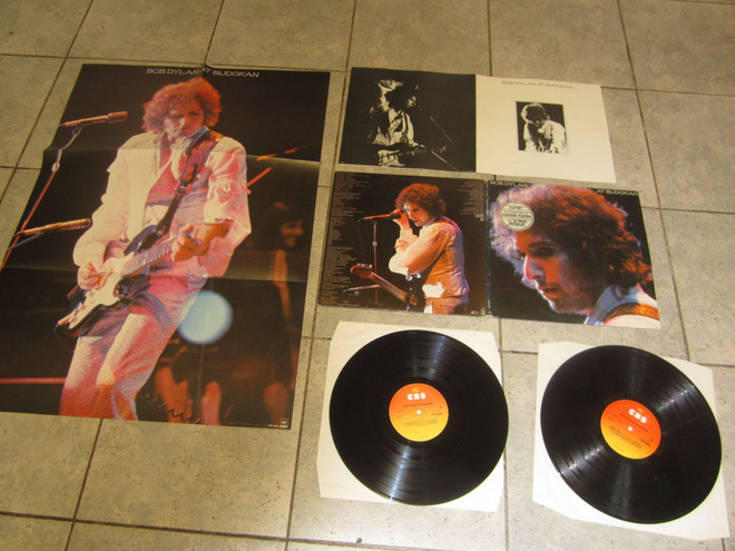 Bob Dylan – Bob Dylan At Budokan + JULISTE