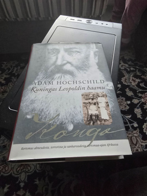 Adam Hochschild – Kuningas Leopoldin haamu – kirjailijan sig