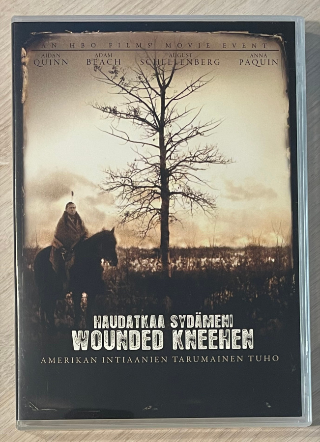 Haudatkaa sydämeni Wounded Kneehen (2007)