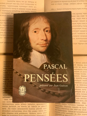 Pascal - Pensees (livre de poche)