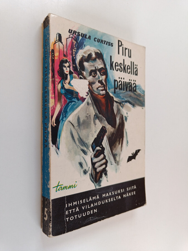 Ursula Curtiss : Piru keskellä päivää