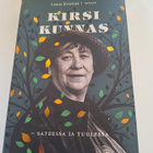 Leena Kirstinä-Kirsi Kunnas-Sateessa Ja Tuulessa - pikkukuva 1