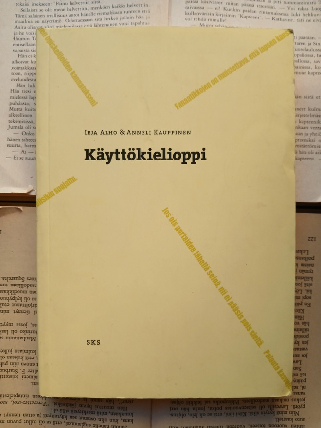 Irja Alho - Käyttökielioppi (nid.)