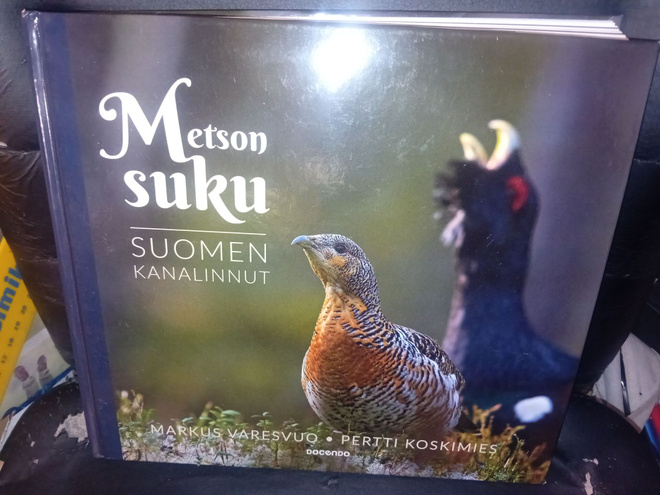 Varesvuo : Metson suku - Suomen kanalinnut ( SIS POSTIKULU )