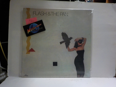 FLASH AND THE PAN - S/T M-/EX+ LP