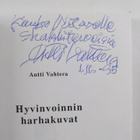 Antti Vahtera : Hyvinvoinnin harhakuvat (signeerattu, tek... - pikkukuva 3