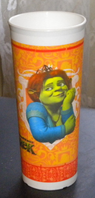 Muki - Shrek Tupperware Dreamworks