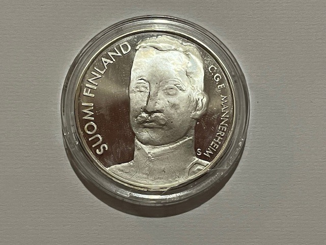 10 euro 2003 Mannerheim ja Pietari