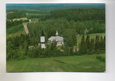 Uurainen; kirkko, ilmakuva (Velj.Karhumäki 3922)