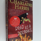 Charlaine Harris : Dead as a Doornail - pikkukuva 1