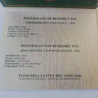 Vatikaani 2010 2 € Pappien vuosi UNC - pikkukuva 3