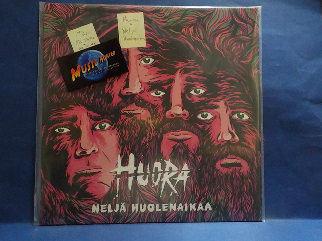 HUORA - NELJÄ HUOLENAIKAA M-/M- LP