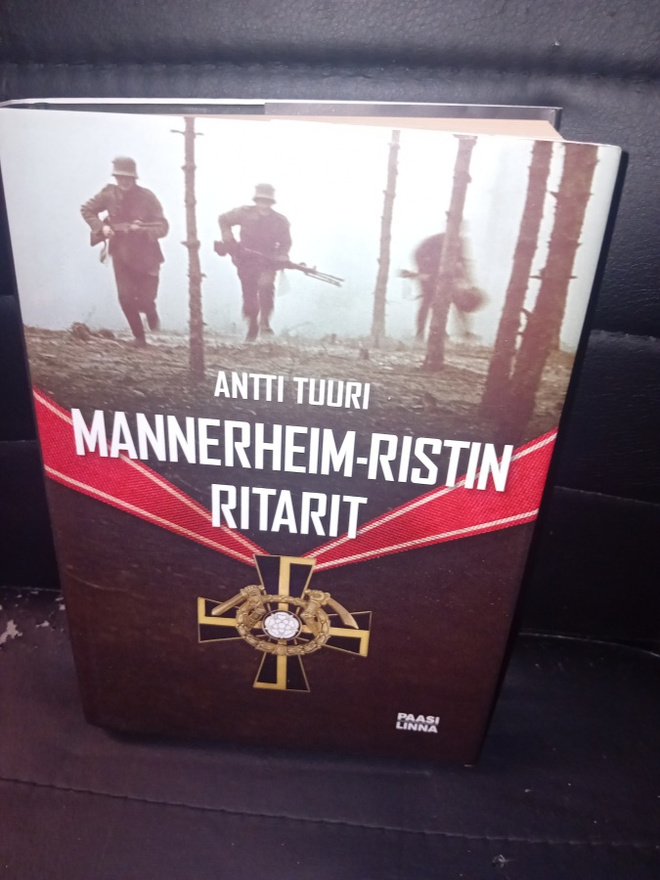 Tuuri  : Mannerheim-ristin ritarit  ( SIS POSTIKULU  )
