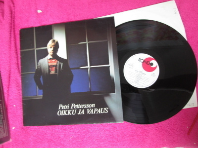 PETRI PETTERSSON -oikku ja vapaus ROLP 52