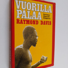 Raymond J. Davis : Vuorilla palaa : kertomus ihmeestä Eti... - pikkukuva 1