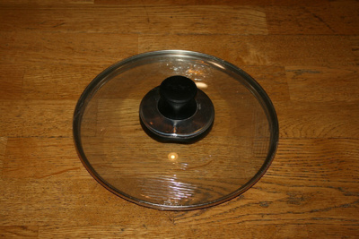 UUSI Tefal lasikansi kattilaan tai paistinpannuun 24 cm
