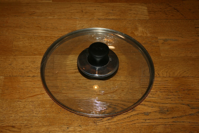 UUSI Tefal lasikansi kattilaan tai paistinpannuun 24 cm